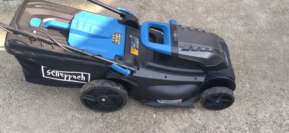 mașină electrică de tuns iarba scheppach
