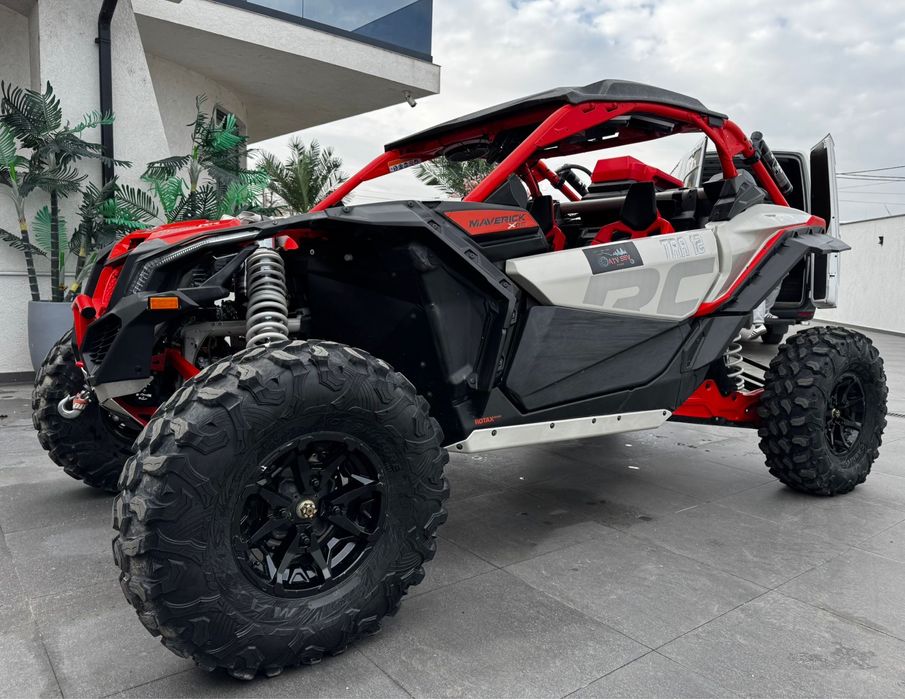 Can-Am Maverick XRC – atestat RAR, opțiuni de peste 13.000 €!