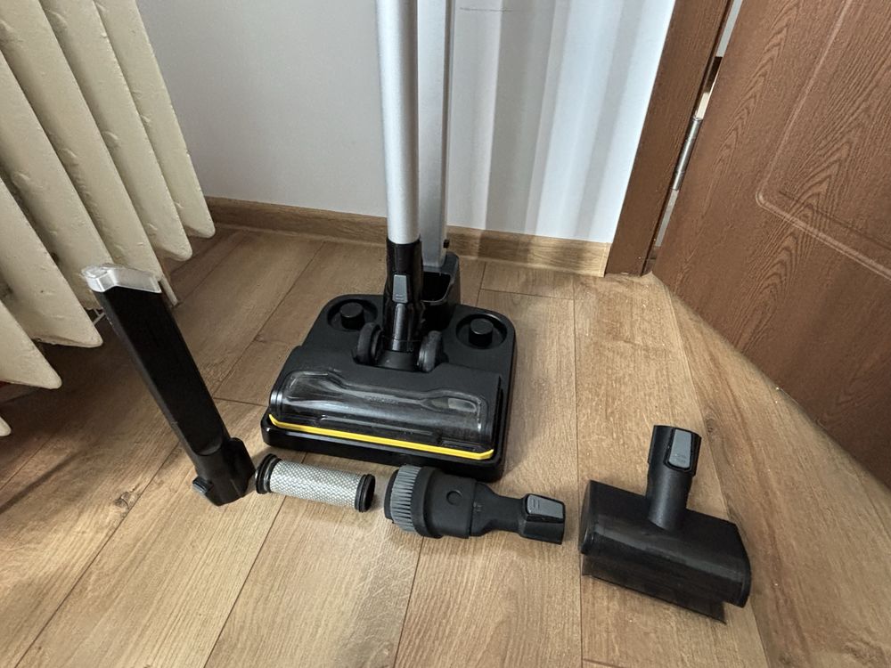 Aspirator vertical Karcher v6 cordless ourFamily