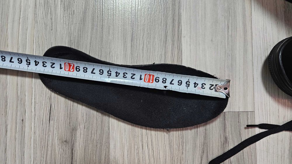 Детски обувки Nike Jordan 4 Yellow Thunder, 37ми номер