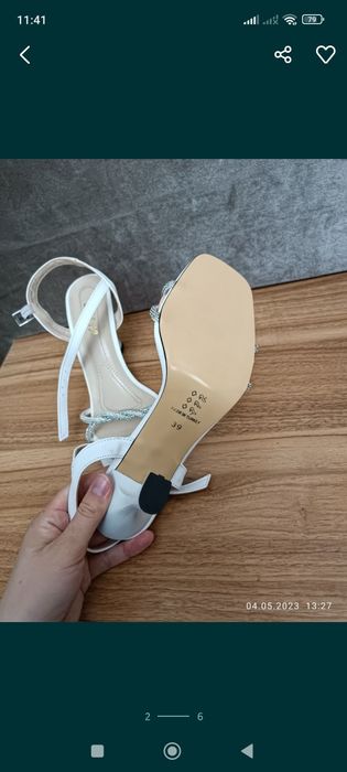 Босоножки женские