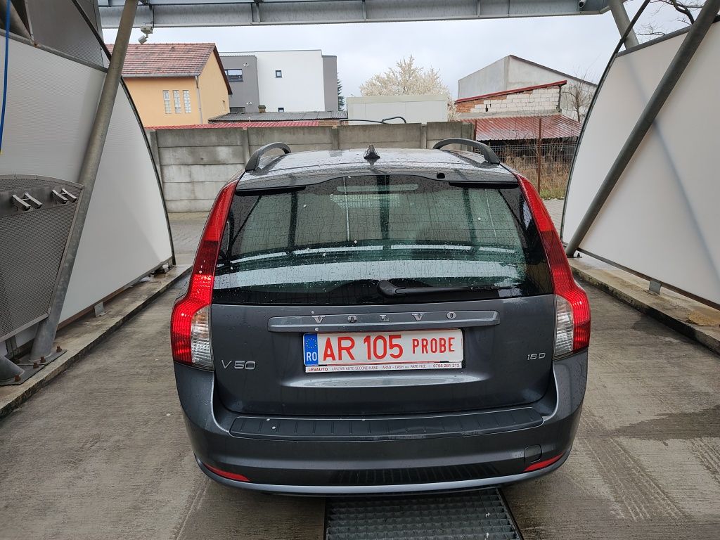 Volvo V50 1.6 diesel 2008 cash sau rate fixe