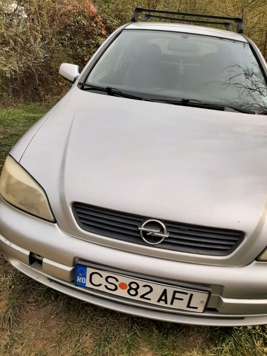 Vând mașină Opel Astra