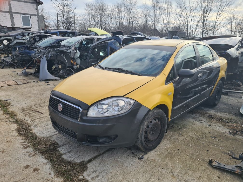 Dezmembrez / piese  Fiat Linea 1.4 benzina an fabr 2012