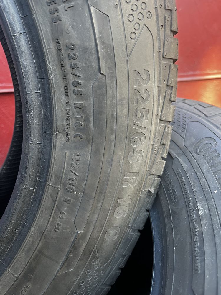 Anvelope 225/65 R16C Continental ContiVanContact 100 - foarte bune