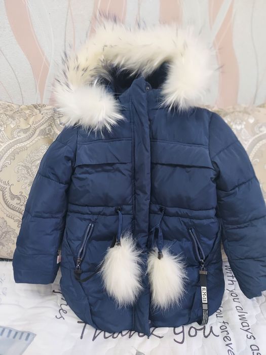 Для девочки пальто на синтепоне