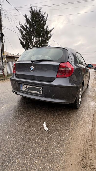 BMW seria 1 e87.