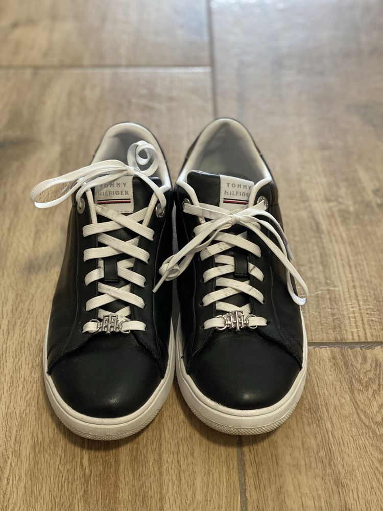 Tommy Hilfiger Chunky Sneakers кецове/маратонки/сникърси 40 номер