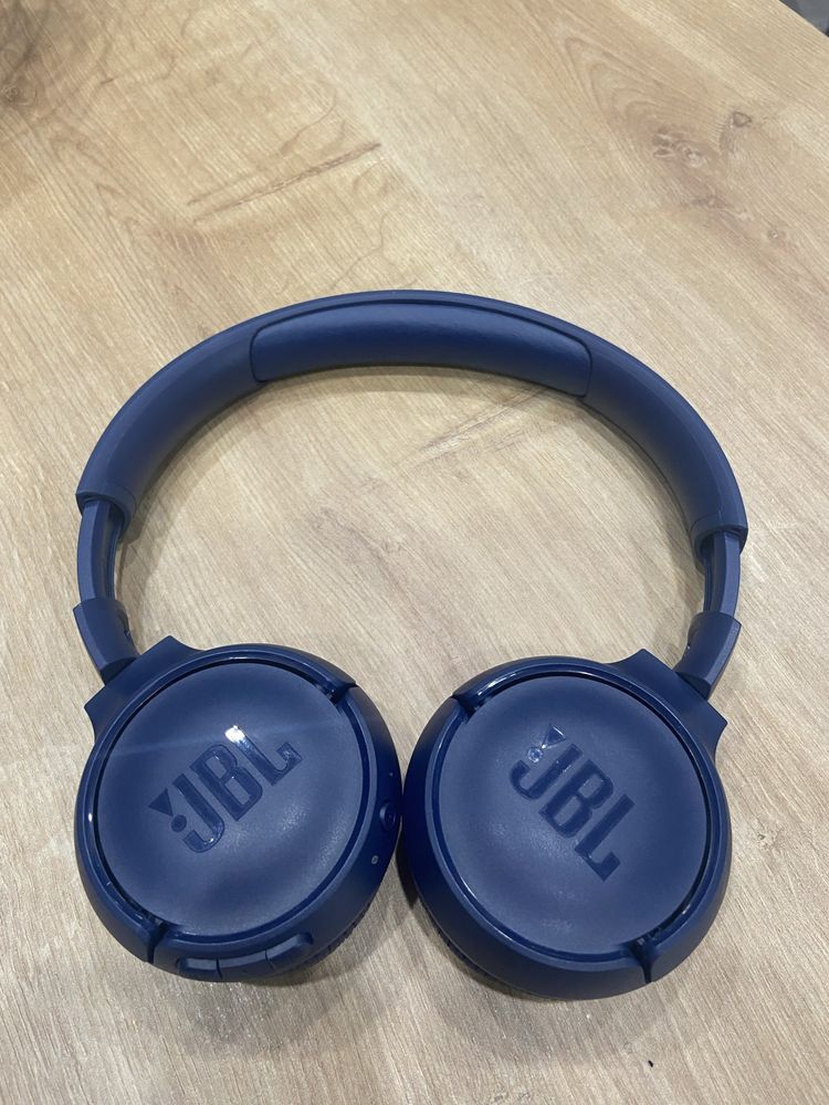 Наушники JBL Tune