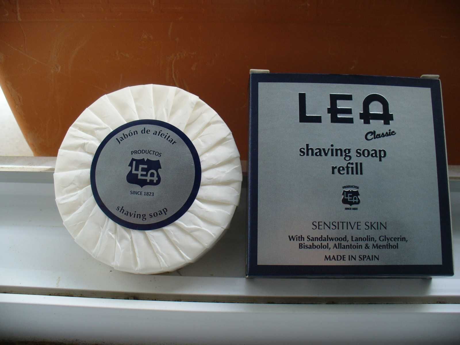 Sapun pentru barbierit ras LEA Classic refill 100 gr