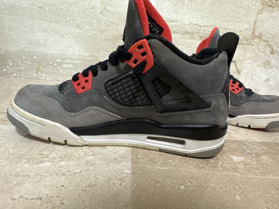 Jordan 4 Infrared