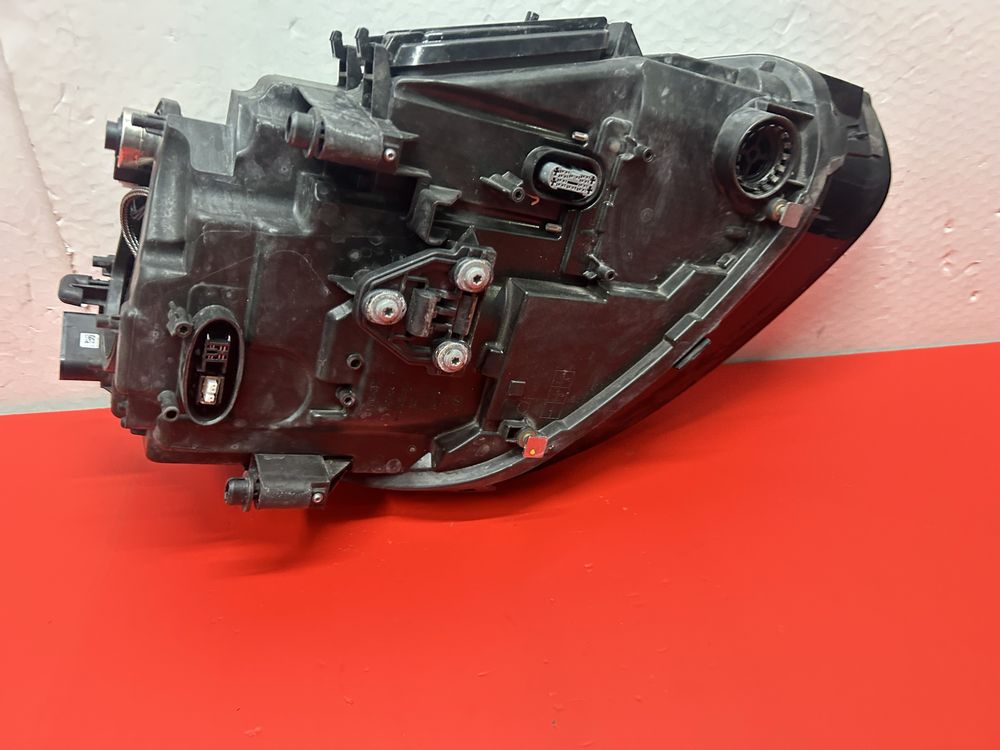 Far faruri Porsche Cayenne 7P facelift bi xenon adaptiv 2014-2018