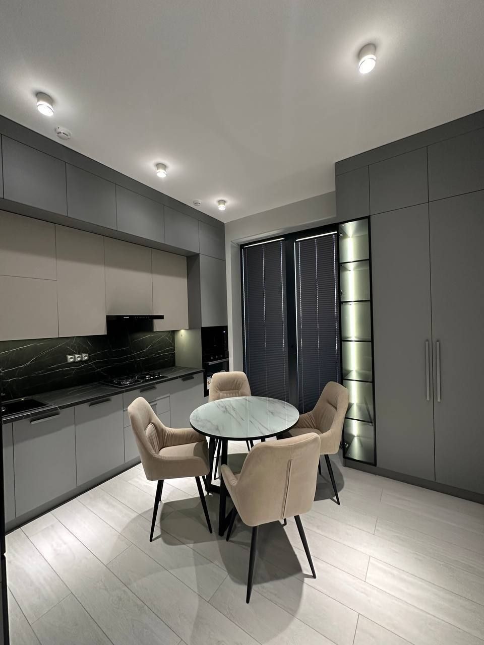 Продается 2х ком квартира, ЖК Инфинити, ор-р: ул. С.Азимова, 47 м²