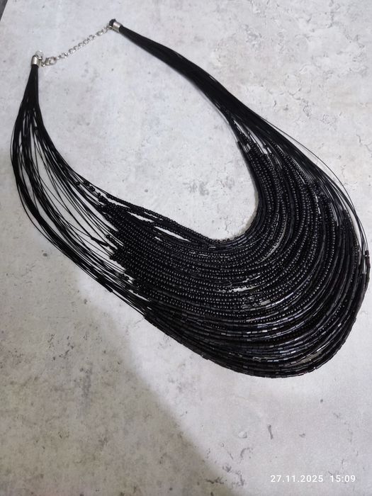 Украшение на шею