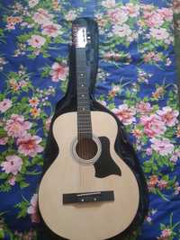 Продается гитара ronnie wood ag38