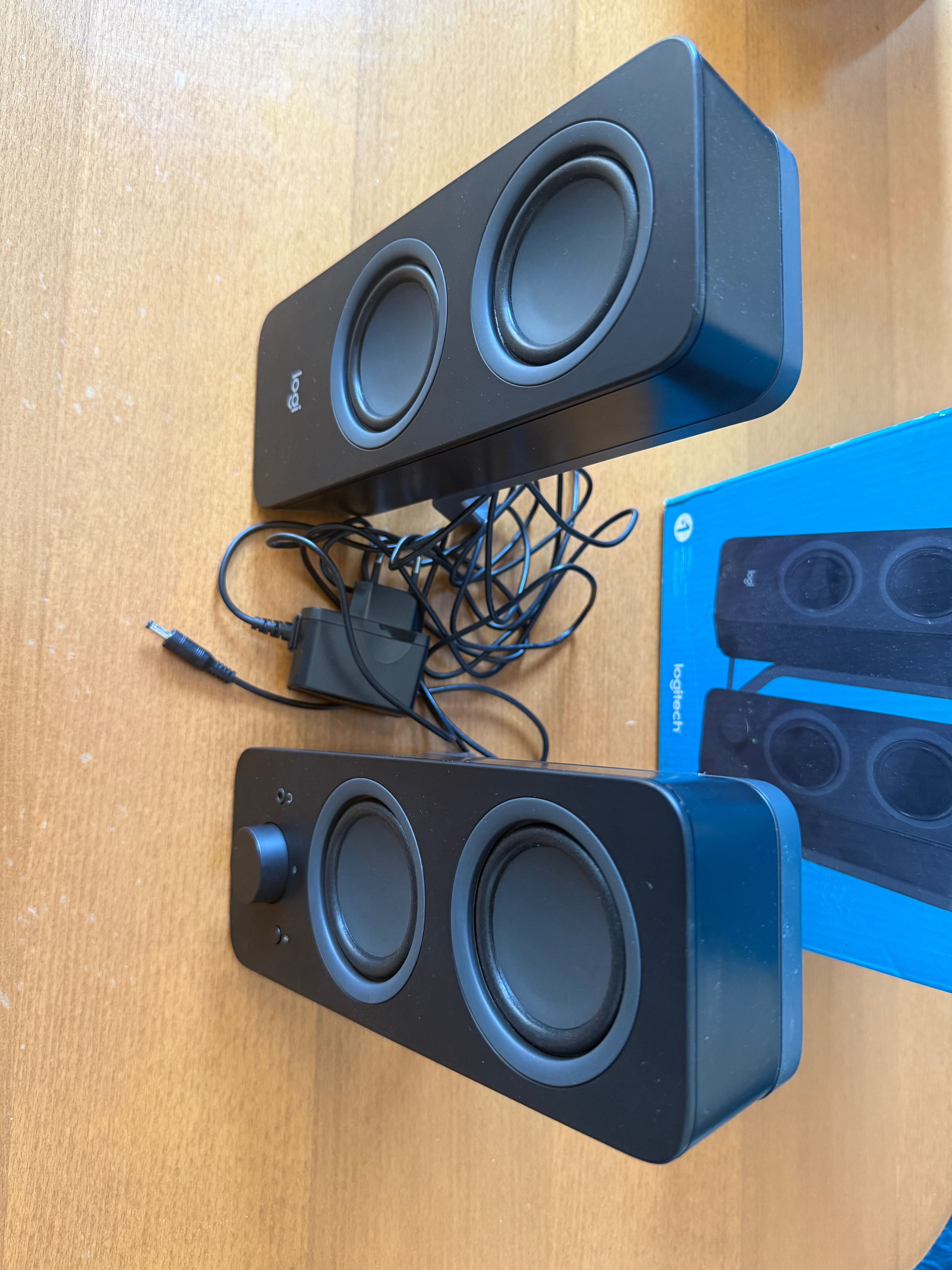 Logitech Z207 Bluetooth тонколони – нови, в кутия