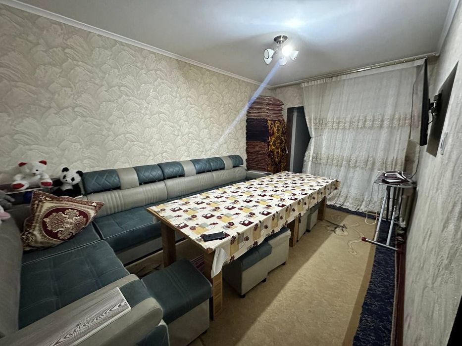 Продаётся 2/1/5  квартира на Карасу-4