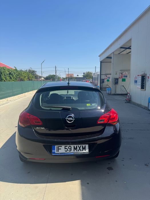 Opel Astra J, 1.4 Benzina