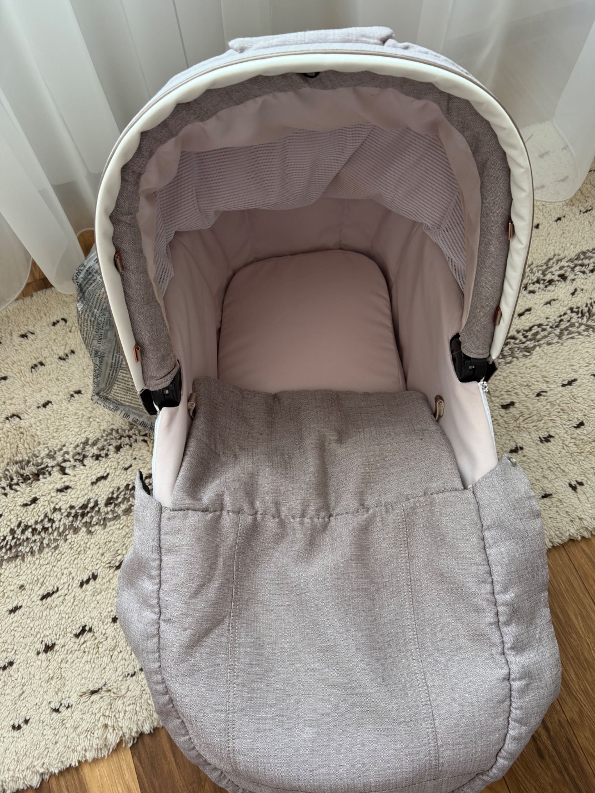 PEG PEREGO - бебешка количка 3 в 1