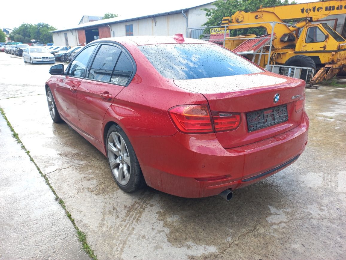 Bara spate bmw f30