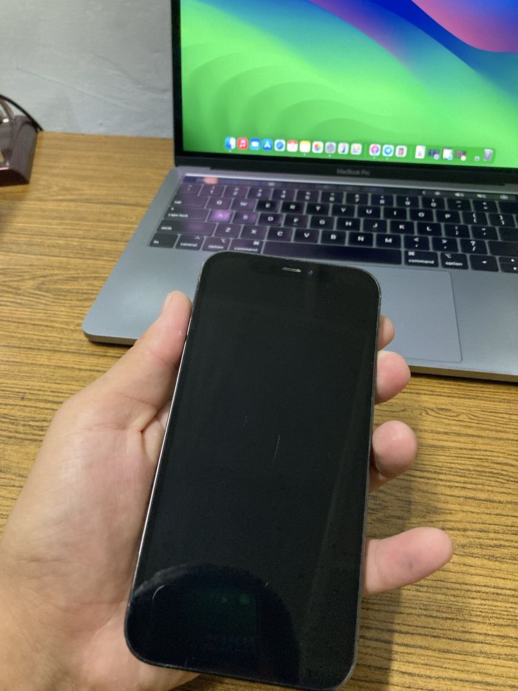 iPhone 12 Pro 330$ Srochnaa