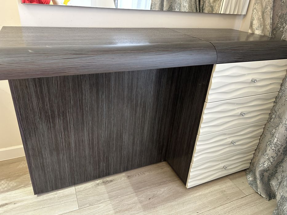 продам комод в хорошем состоянии