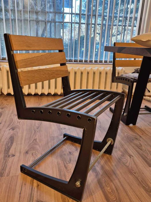 Разпродаваме мостри.. Столове с индустриален дизайн