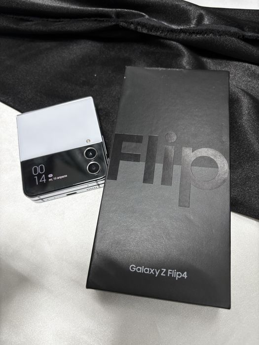 Samsung Z Flip 4 128 гб ( гШымкент Рыскулова 28 ) Лот: 735/651