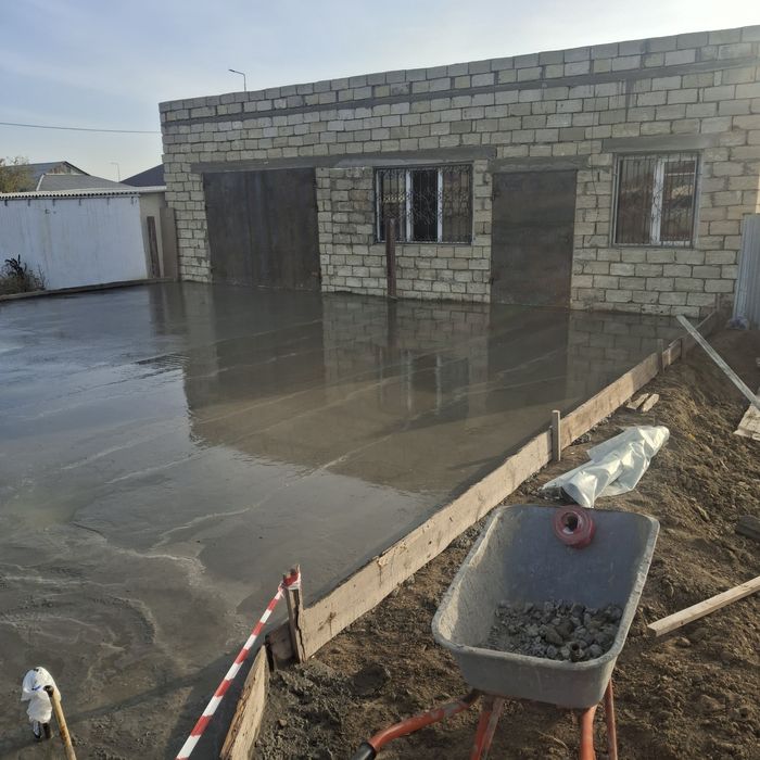 Бригада стройтели из Узбикистана.