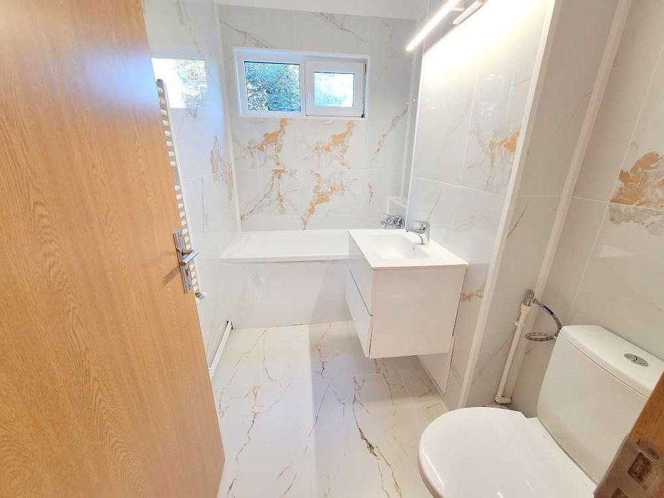 Apartament 3 camere, modern, etaj 3/4