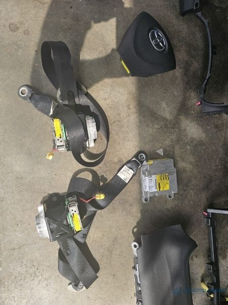 Kit airbag TOYOTA AURIS (_E15_) [ 2006 - 2012 ]