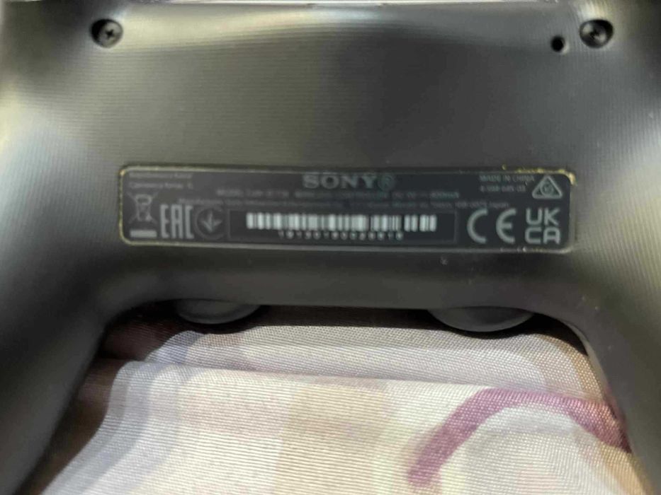 PlayStation 4 Slim 500GB с игри