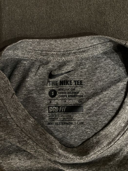 Спортна тениска с дълъг ръкав Nike