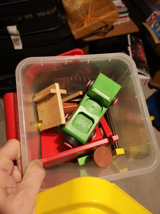 Jucarii lemn cuburi copii