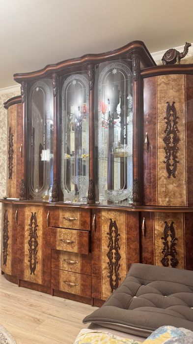 Мебель стенка продаю