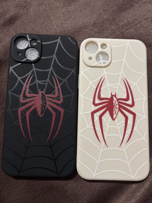 2 huse de iphone 14 plus