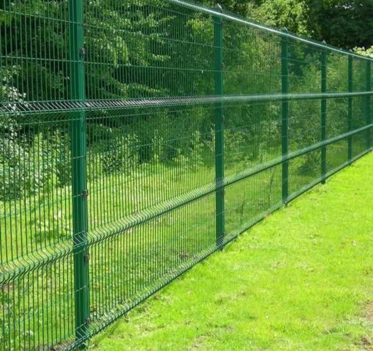 Garduri și porți din plasa burdurata