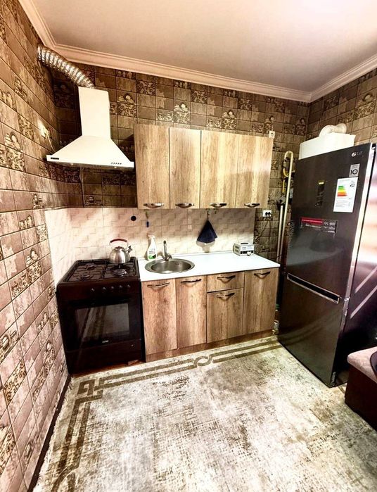 Sergeli tumani moshina bozor