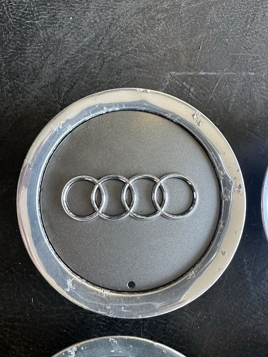 Капачки за Ауди А8 07 г Audi A8 D3