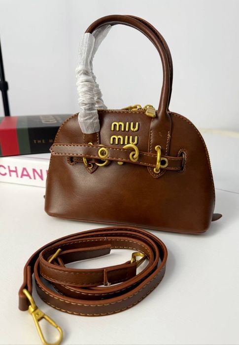 Geanta dama, pe stoc