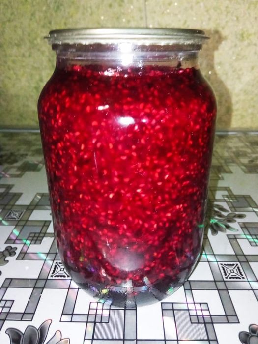 Варенье домашнее. Малина, клубника,вишня без косточки. Засолка.