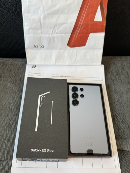 КАТО НОВ 1TB Samsung S25 Ultra Гаранция А1 2027г. Silverblue