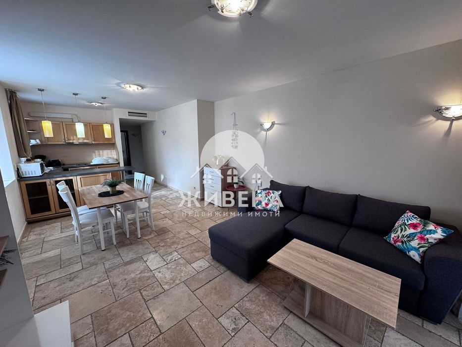 Продава обзаведен 2-стаен апартамент, с.Топола, 92 кв.м