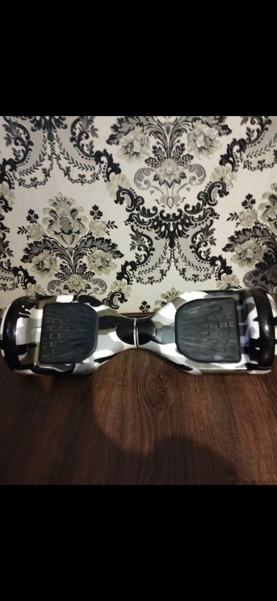 Hoverboard cu boxe Bluetooth incorporate RCB, LED