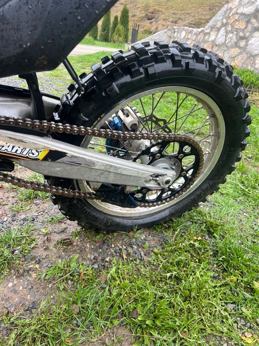 Vând Husqvarna Enduro