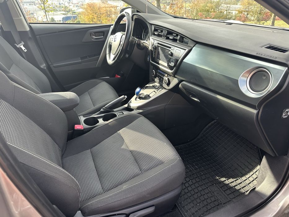 ‼️ Vand Toyota Auris 2014*Hybrid*186000km*carte service