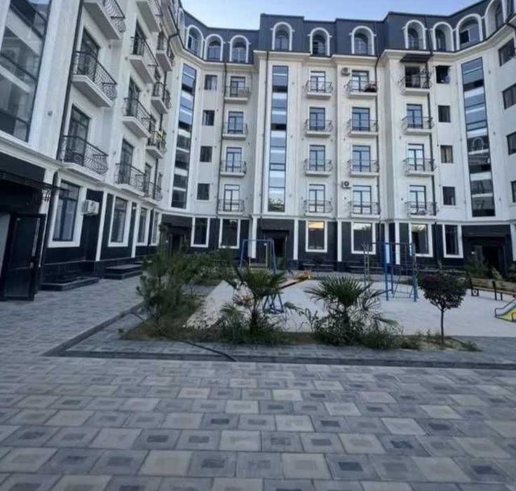 Эко Базар-Улица Темура Малика 1^2 Комнатная ПРОДАЕТСЯ