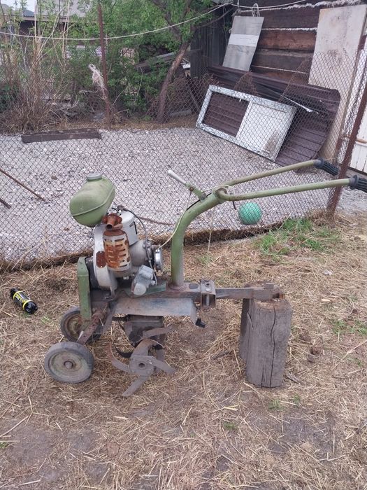 Продам культиватор
