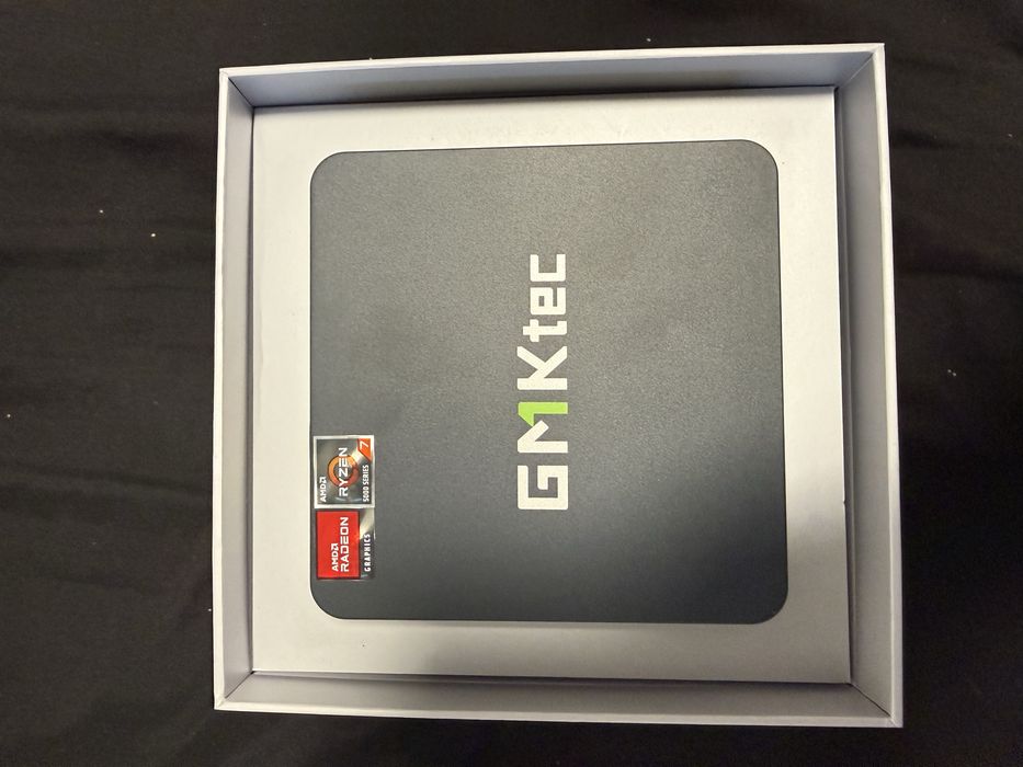 Mini PC GMKtec M5 PLUS AMD Ryzen 7 5825U 16GB RAM + 512GB WIN 11 Pro