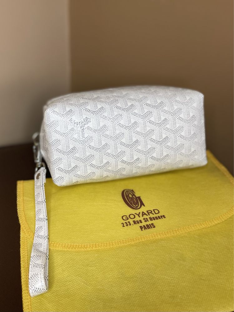 Goyard несесер.